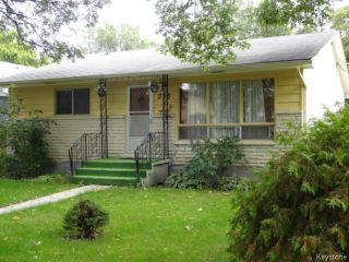 Photo 1: 218 Lanark Street in WINNIPEG: River Heights / Tuxedo / Linden Woods Residential for sale (South Winnipeg)  : MLS®# 1422427