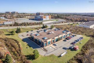 Photo 7: 137 Chain Lake Drive in Halifax: 5-Fairmount, Clayton Park, Rocki Commercial  (Halifax-Dartmouth)  : MLS®# 202225501