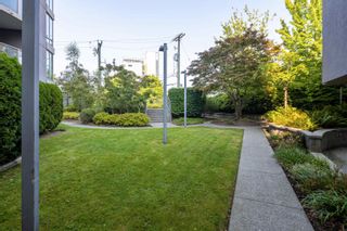 Photo 30: 207 1633 W 8TH Avenue in Vancouver: Fairview VW Townhouse for sale in "Fircrest Gardens" (Vancouver West)  : MLS®# R2724918