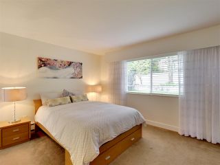 Photo 12: 510 E BRAEMAR Road in North Vancouver: Upper Lonsdale House for sale : MLS®# R2162366