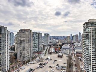 Photo 21: 1903 888 HAMILTON Street in Vancouver: Downtown VW Condo for sale in "Rosedale Garden" (Vancouver West)  : MLS®# R2859024