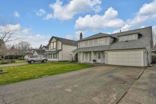 Photo 2: 6335 172A Street in Surrey: Cloverdale BC House for sale (Cloverdale)  : MLS®# R2862381