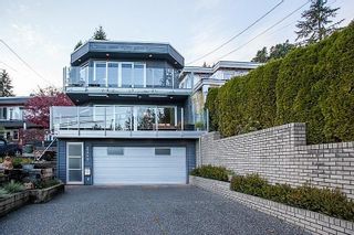 Photo 2: 2355 PANORAMA Drive in North Vancouver: Deep Cove House for sale : MLS®# R2220333