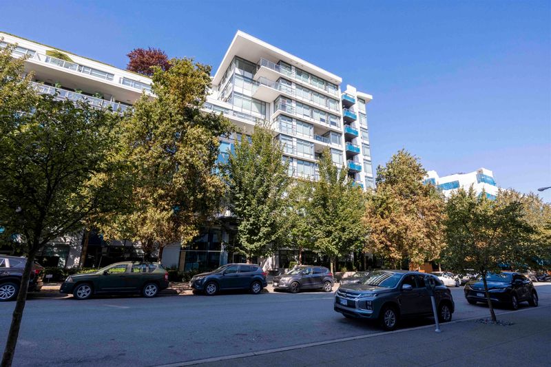 FEATURED LISTING: 722 - 1777 7TH Avenue West Vancouver