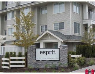 Photo 1: 306 19320 65TH Avenue in Surrey: Clayton Condo for sale in "Esprit" (Cloverdale)  : MLS®# F2813593
