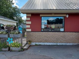 Photo 2: Units ABC 976 Central Avenue in Greenwood: Kings County Commercial  (Annapolis Valley)  : MLS®# 202123308
