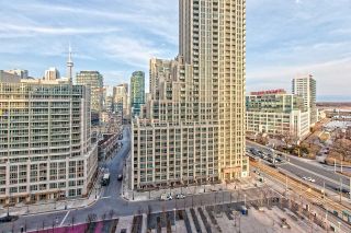 Photo 24: 1411 215 Fort York Boulevard in Toronto: Waterfront Communities C1 Condo for lease (Toronto C01)  : MLS®# C5949909