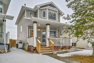Photo 1: 32 Martinglen Mews NE in Calgary: Martindale Detached for sale : MLS®# A1208738