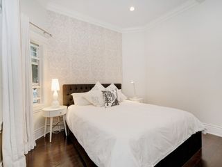 Photo 11: 104 1280 NICOLA Street in Vancouver: West End VW Condo for sale in "Linden House" (Vancouver West)  : MLS®# R2421297
