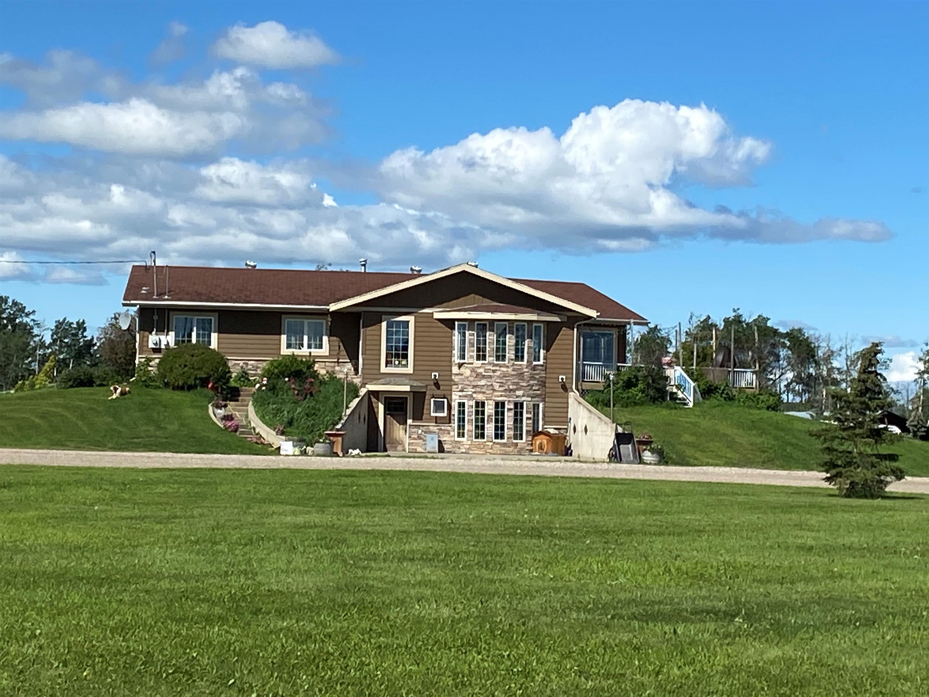 Main Photo: 11950 257 Road in Fort St. John: Fort St. John - Rural W 100th House for sale : MLS®# R2674576