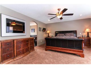 Photo 25: 162 ASPENSHIRE Drive SW in Calgary: Aspen Woods House for sale : MLS®# C4101861