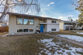 Photo 1: 2627 63 Avenue SW in Calgary: Lakeview Detached for sale : MLS®# A1178501