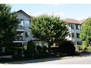 Photo 1: 202 33375 MAYFAIR Avenue in Abbotsford: Central Abbotsford Condo for sale : MLS®# F1415288