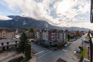 Photo 13: 504 38013 THIRD Avenue in Squamish: Downtown SQ Condo for sale in "THE LAUREN" : MLS®# R2415912