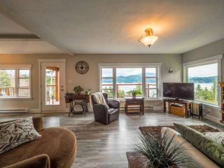 Photo 9: 588 N FLETCHER Road in Gibsons: Gibsons & Area House for sale (Sunshine Coast)  : MLS®# R2254074