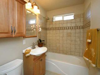 Photo 4: SANTEE House for sale : 3 bedrooms : 9254 Stoyer