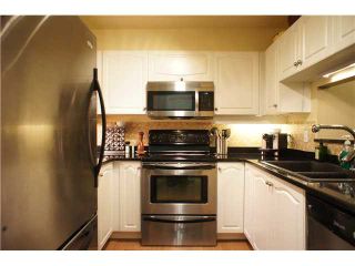 Photo 3: 110 7326 ANTRIM Avenue in Burnaby: Metrotown Condo for sale in "SOVEREIGN MANOR" (Burnaby South)  : MLS®# V1088040