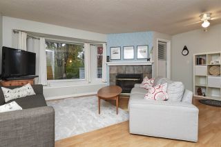 Photo 1: 7365 FOXHOUND Mews in Vancouver: Champlain Heights Townhouse for sale in "HUNGTINGWOOD" (Vancouver East)  : MLS®# R2414621