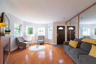 Photo 3: 2423 W 6TH Avenue in Vancouver: Kitsilano Townhouse for sale (Vancouver West)  : MLS®# R2432040