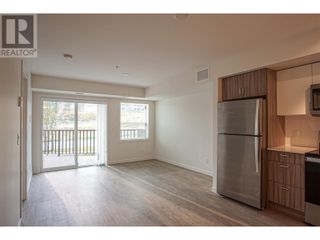 Photo 12: 625 Academy Way Unit# 110 in Kelowna: House for sale : MLS®# 10303620