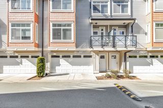 Photo 2: 3 12091 70 Avenue in Surrey: West Newton Townhouse for sale in "THE WALKS" : MLS®# R2877841
