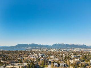 Photo 36: 5450 BAILLIE Street in Vancouver: Cambie House for sale (Vancouver West)  : MLS®# R2744802