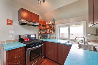 Photo 10: 2241 E PENDER Street in Vancouver: Hastings House for sale (Vancouver East)  : MLS®# R2169228