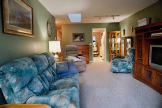 Photo 11: 4 824 NORTH Road in Gibsons: Gibsons & Area Townhouse for sale (Sunshine Coast)  : MLS®# R2637786