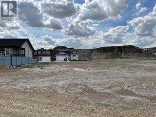 Photo 4: 140 10 Avenue  SE in Drumheller: Vacant Land for sale : MLS®# A1219797