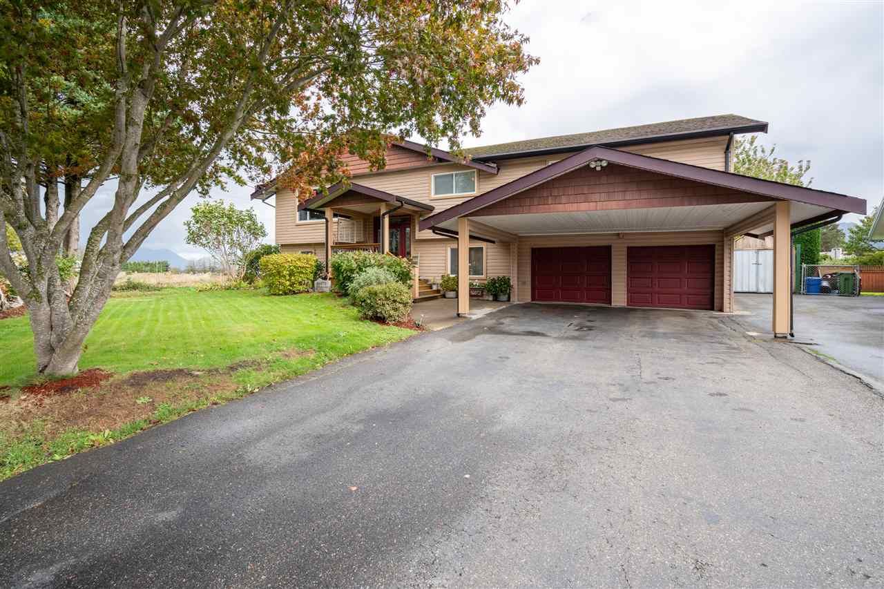 Main Photo: 46073 GREENWOOD Drive in Chilliwack: Sardis East Vedder Rd House for sale (Sardis)  : MLS®# R2532137