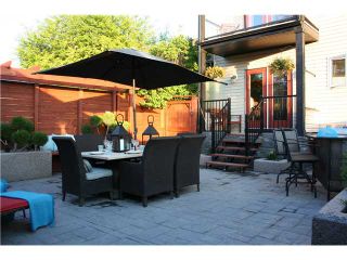 Photo 20: 324 31 Avenue NE in CALGARY: Tuxedo Residential Attached for sale (Calgary)  : MLS®# C3500030