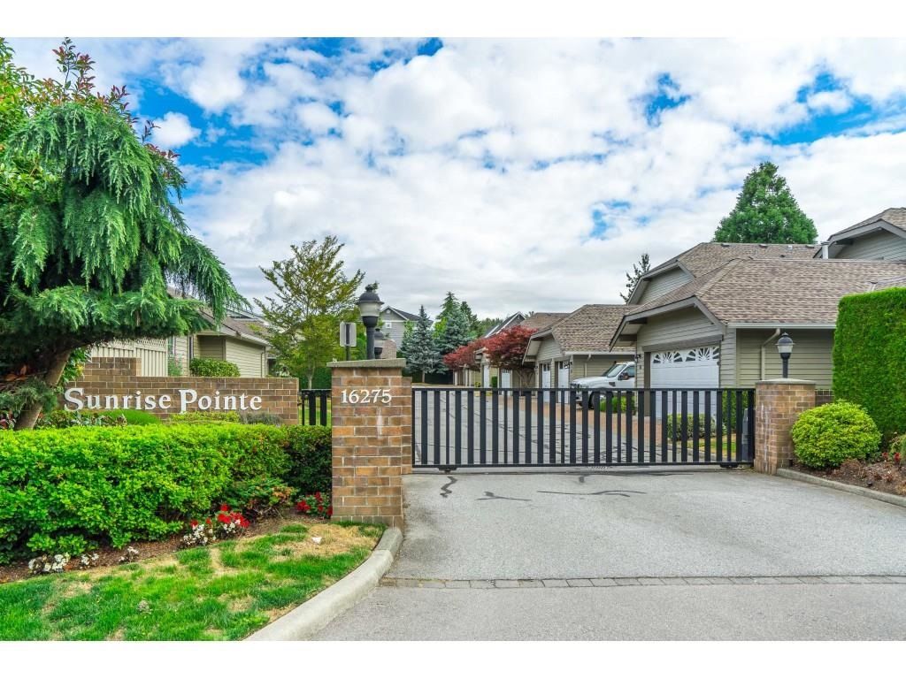 Main Photo: 149 16275 15 Avenue in Surrey: King George Corridor Townhouse for sale in "Sunrise Pointe" (South Surrey White Rock)  : MLS®# R2604044