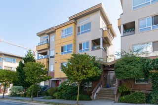 Photo 1: 310 2688 WATSON Street in Vancouver: Mount Pleasant VE Townhouse for sale in "Tala Vera" (Vancouver East)  : MLS®# R2100071