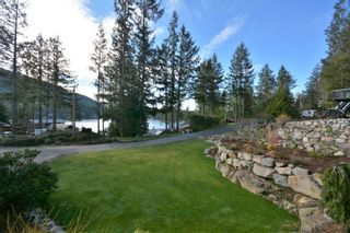 Photo 4: 4973 PANORAMA Drive in Garden Bay: Pender Harbour Egmont House for sale (Sunshine Coast)  : MLS®# R2666926