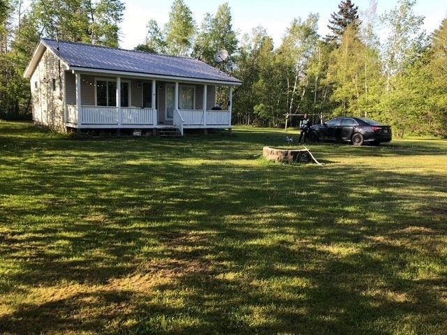 Main Photo: 42 jackson's point Road in Tidnish Bridge: 102N-North Of Hwy 104 Residential for sale (Northern Region)  : MLS®# 202105563