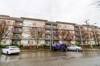 Photo 2: 204 46150 BOLE Avenue in Chilliwack: Chilliwack N Yale-Well Condo for sale in "NEWMARK" : MLS®# R2651112