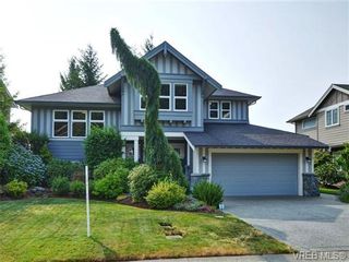 Photo 1: 3535 Promenade Cres in VICTORIA: Co Royal Bay House for sale (Colwood)  : MLS®# 720714