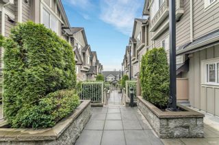 Photo 3: 226 368 ELLESMERE Avenue in Burnaby: Capitol Hill BN Townhouse for sale in "HILLTOP GREENE" (Burnaby North)  : MLS®# R2775083