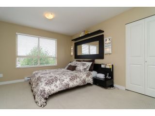 Photo 12: D304 8929 202ND Street in Langley: Walnut Grove Condo for sale in "THE GROVE" : MLS®# F1414965