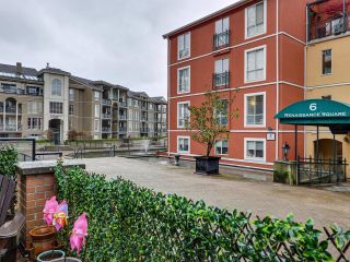 Photo 25: 119 8 RENAISSANCE Square in New Westminster: Quay Townhouse for sale in "MURANO" : MLS®# R2869869