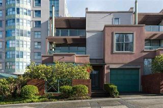 Photo 18: 101 3120 PROMENADE Mews in Vancouver: Fairview VW Townhouse for sale in "PACIFICA" (Vancouver West)  : MLS®# R2245446
