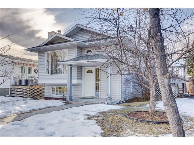 Main Photo: 313 WINDSOR Avenue: Turner Valley House for sale : MLS®# C4099234