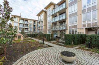 Photo 18: 215 55 EIGHTH Avenue in New Westminster: GlenBrooke North Condo for sale in "EIGHTWEST" : MLS®# R2090049