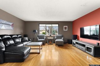 Photo 3: 339 Trifunov Crescent in Regina: Argyle Park Residential for sale : MLS®# SK966886