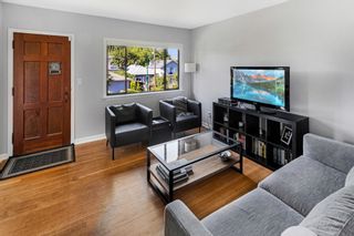 Photo 2: 3576 W 17TH Avenue in Vancouver: Dunbar House for sale (Vancouver West)  : MLS®# R2712094