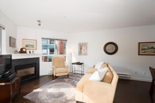 Photo 5: 215 128 W 8TH Street in North Vancouver: Central Lonsdale Condo for sale in "The Library" : MLS®# R2723486