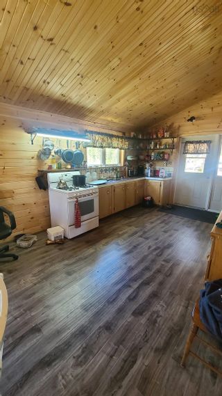 Photo 11: 274 Peters Drive in Upper Ohio: 407-Shelburne County Residential for sale (South Shore)  : MLS®# 202214990
