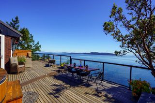 Photo 1: 7918 Swanson View Dr in Pender Island: GI Pender Island House for sale (Gulf Islands)  : MLS®# 912075