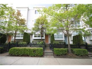 Photo 1: 6717 VILLAGE Grove in Burnaby: Highgate Townhouse for sale in "THE MONTEREY" (Burnaby South)  : MLS®# V952131