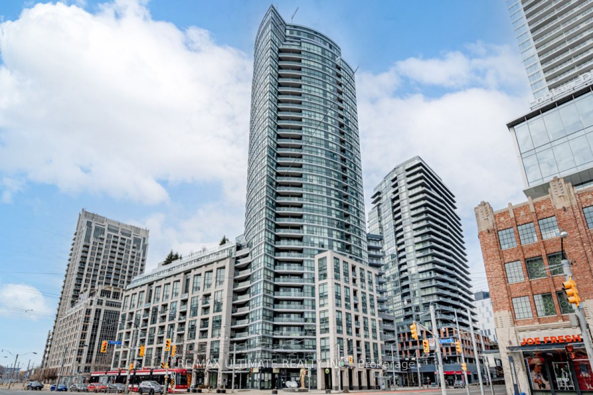 Main Photo: 1106 600 Fleet Street in Toronto: Niagara Condo for sale (Toronto C01)  : MLS®# C8237290